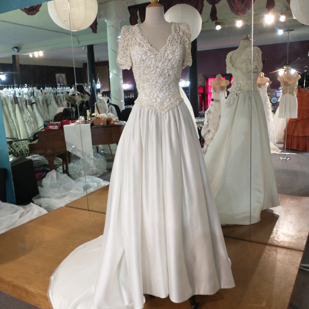 Wedding dress